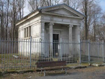 Mausoleum auf dem Krähenhügel::Foto: Herr und Frau Schreiber