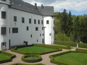 Schloss Lauenstein  im Müglitztal, Osterzgebirge