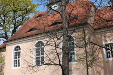 Röhrsdorfer Kirche - (AW)
