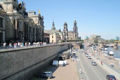 Brühlsche Terrasse - © AW