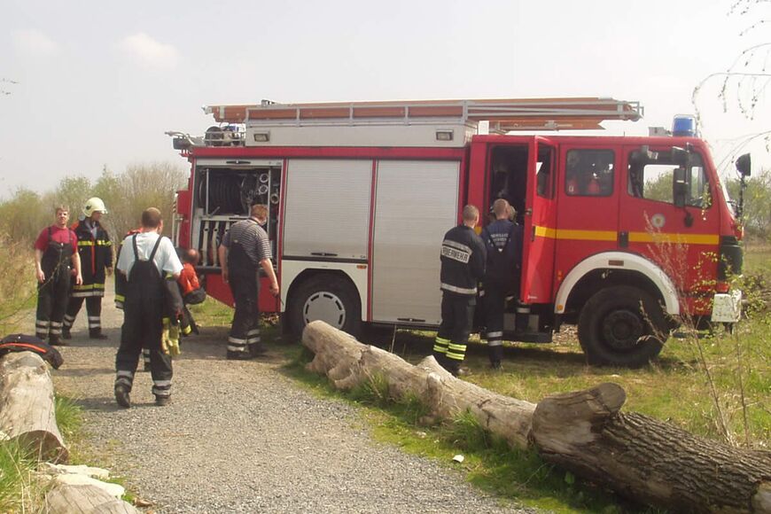 FFW Lockwitz im Einsatz in Nickern (2005) -  © AW